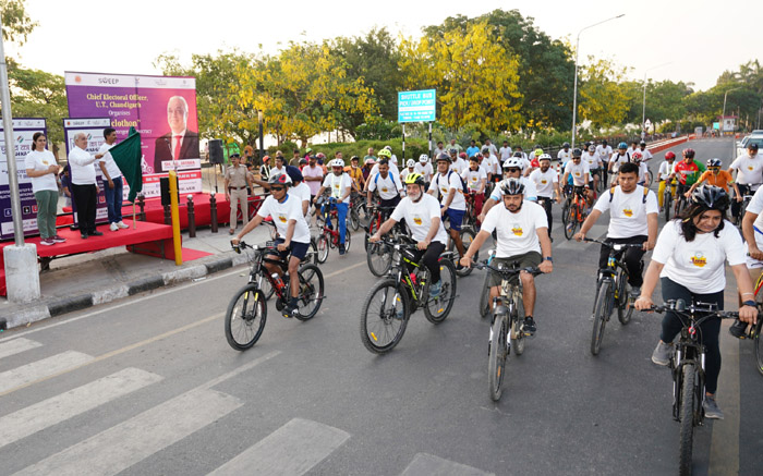 On 29.05.2024 in the morning Cyclothon was organized at Sukhna Lake by the Chief Electoral Officer, UT Chandigarh.